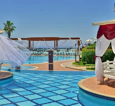 Hotel Azura Park *